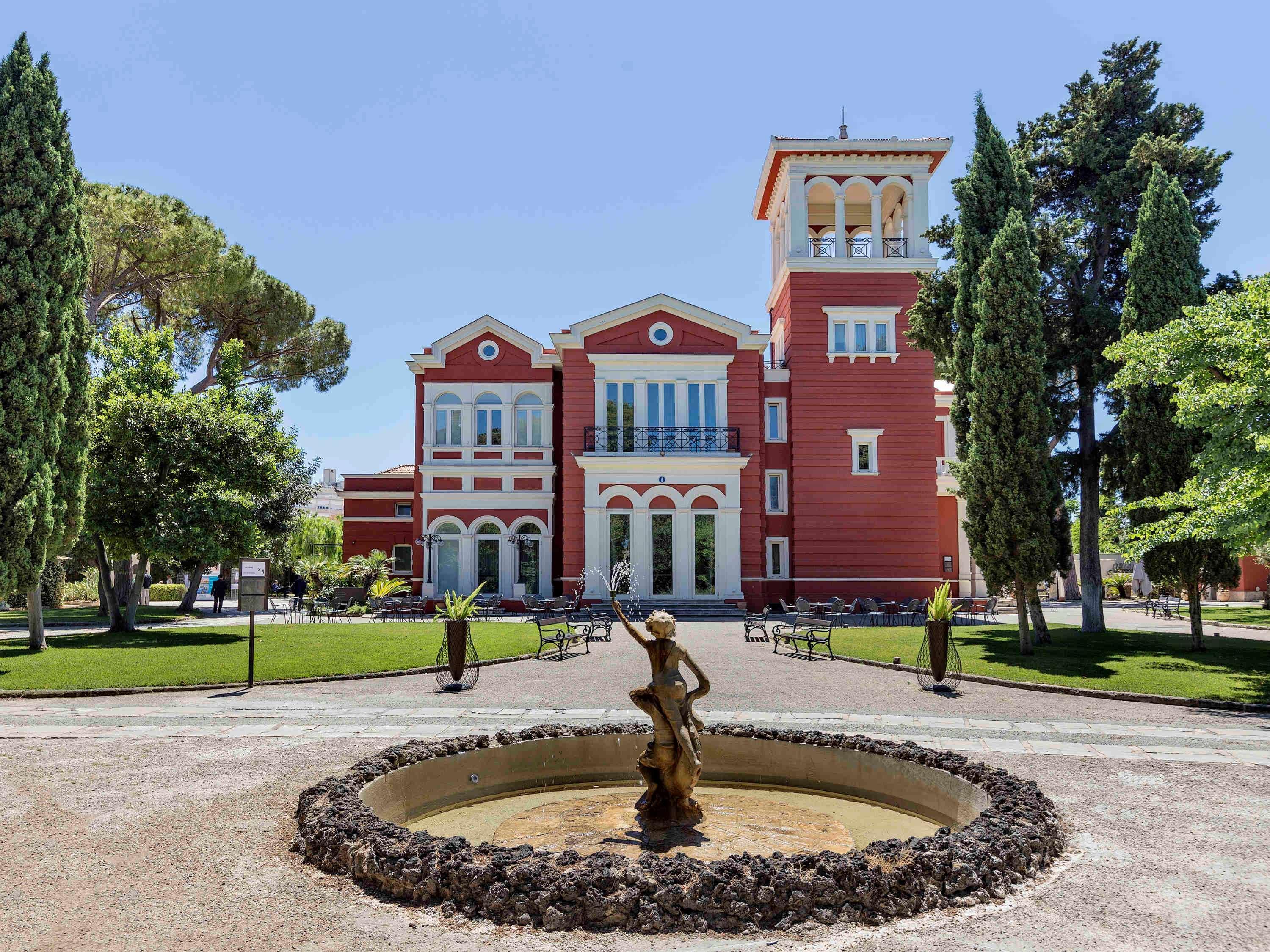 Mercure Villa Romanazzi Carducci Bari Bagian luar foto